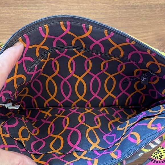 VERA BRADLEY TABLET HIPSTER JAZZY BLOOM - Picture 5 of 9